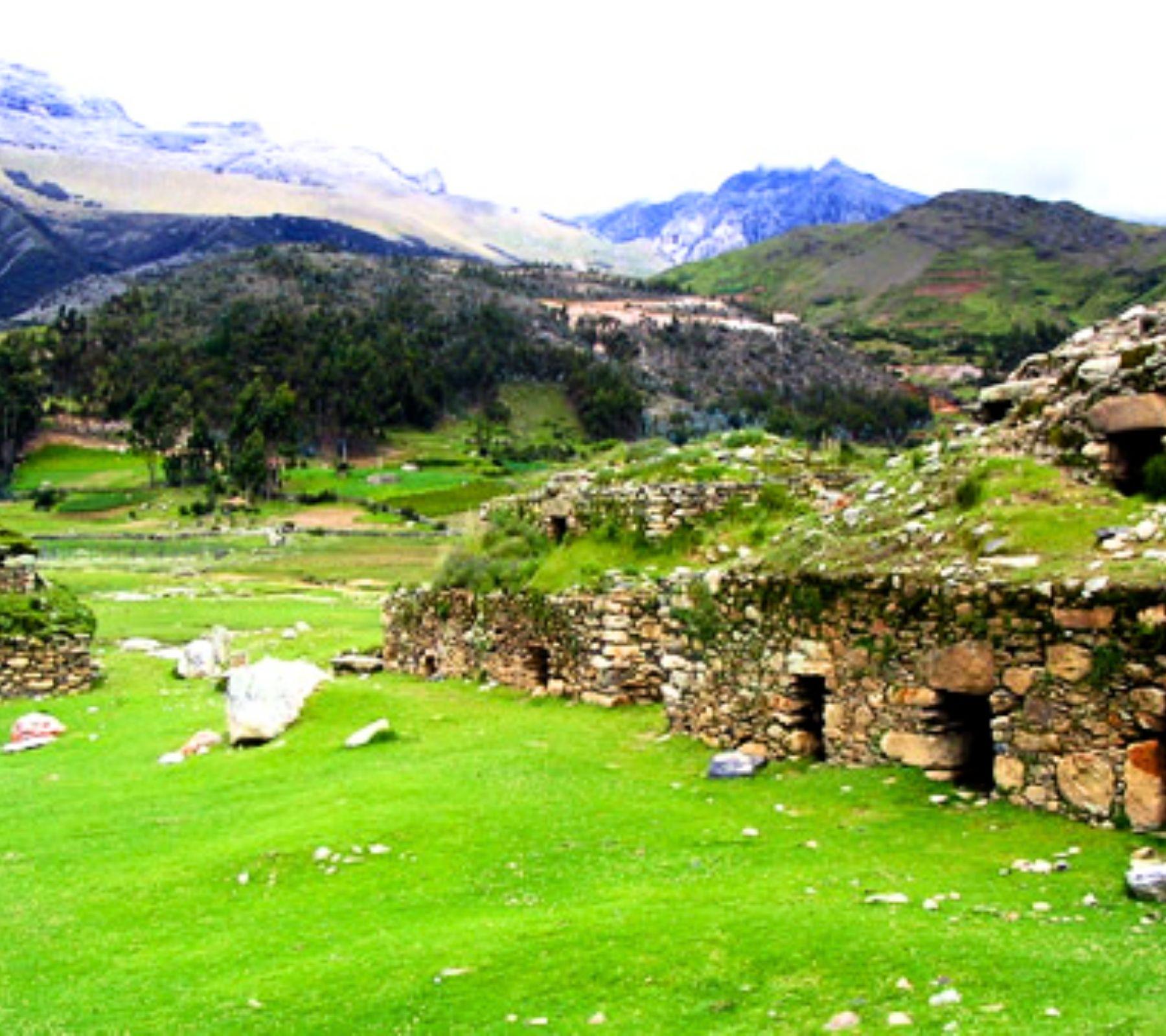 Honcopampa Archaeological Complex