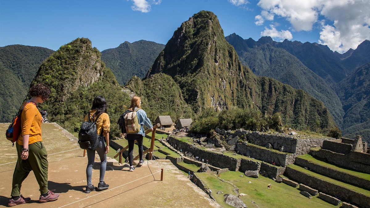 Inca trail to Machu Picchu