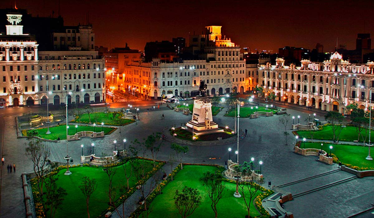 Lima at night