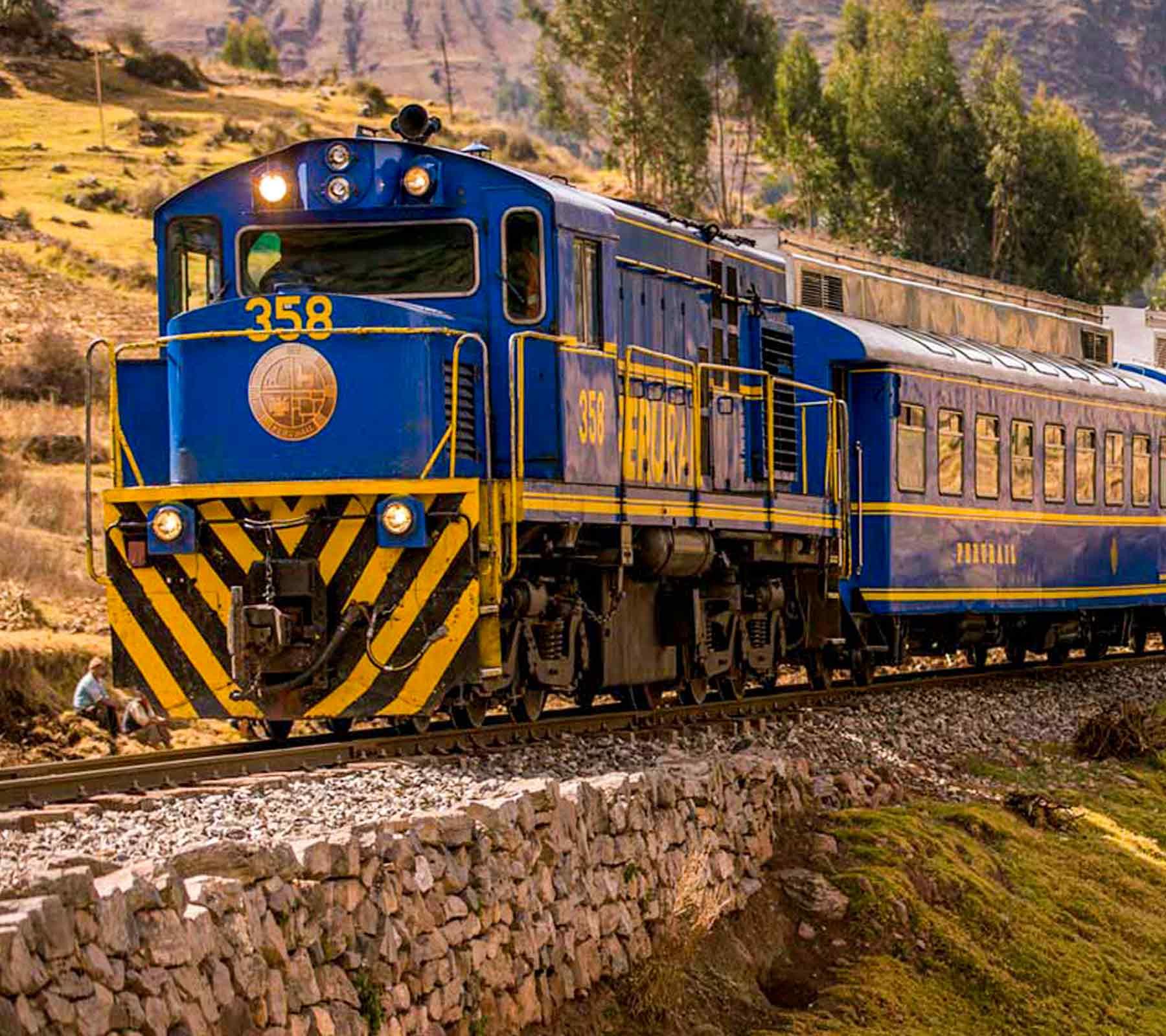 Machu Picchu Hiking Tours Luxury