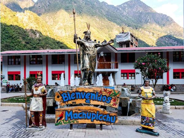 Aguas Calientes: Things you need to know before you go to Machu Picchu Village