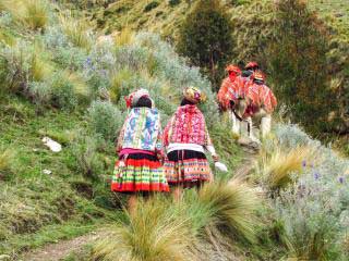 Day 02: Azul cocha Lake and Rumira Sondormayo community