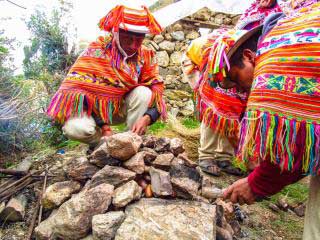 Day 03: Rumira Sondormayo - Ollantaytambo -Machu Picchu Town