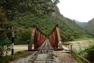 Day 08: Lucmabamba-Hidroelectrica-Aguas Calientes