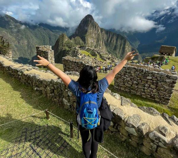 Machu Picchu - Amazon Honeymoon