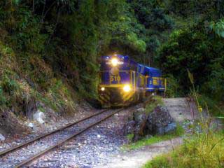 Machu Picchu overnight / 2 days