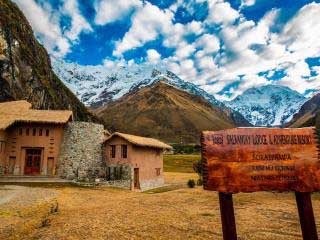 mountain-lodges-of-peru