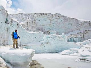 Quelccaya: The largest tropical glacier in the world is in Peru