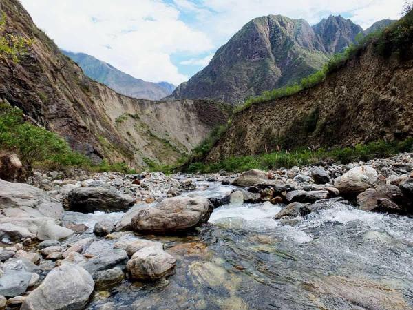 Rio Blanco Peru: The Route from Choquequirao to Machu Picchu