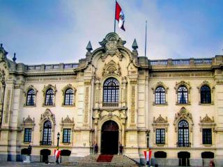 Visit the Government Palace in Lima