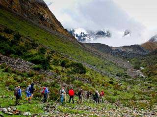 What to Bring on the Hike? Inca Trail, Salkantay, Lares and other trails