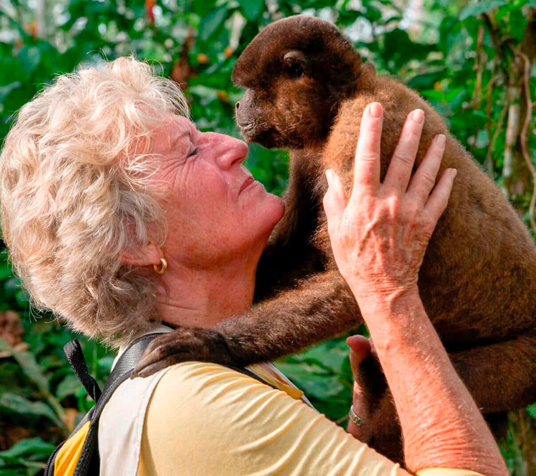 Monkey Island: discover the space where you can live up close with these primates