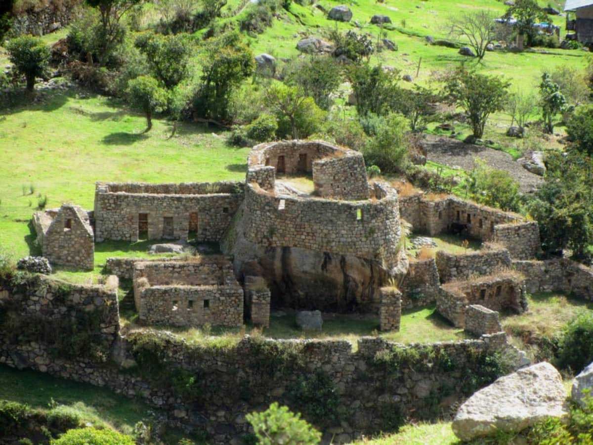 Ruins of Qoriwayrachina in Peru