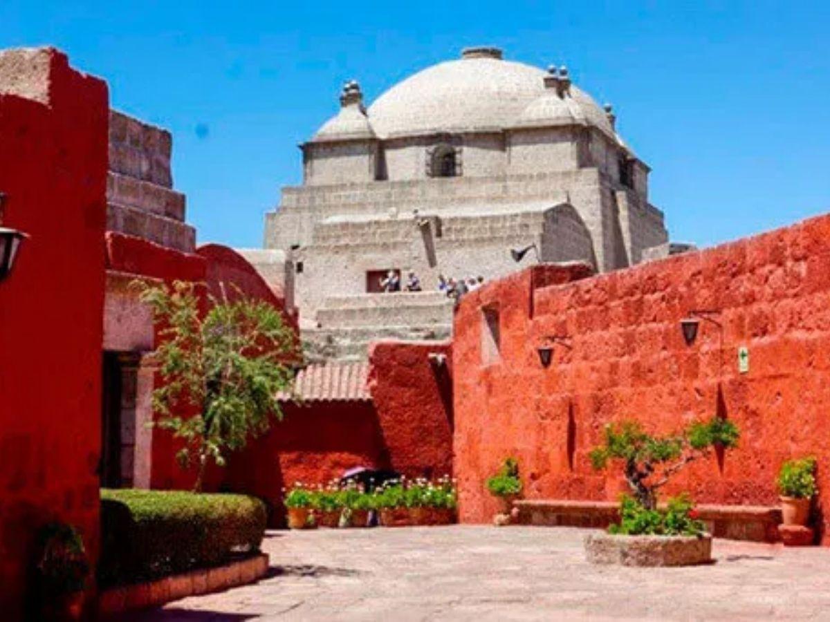 Santa Catalina Monastery: the colonial jewel of Arequipa