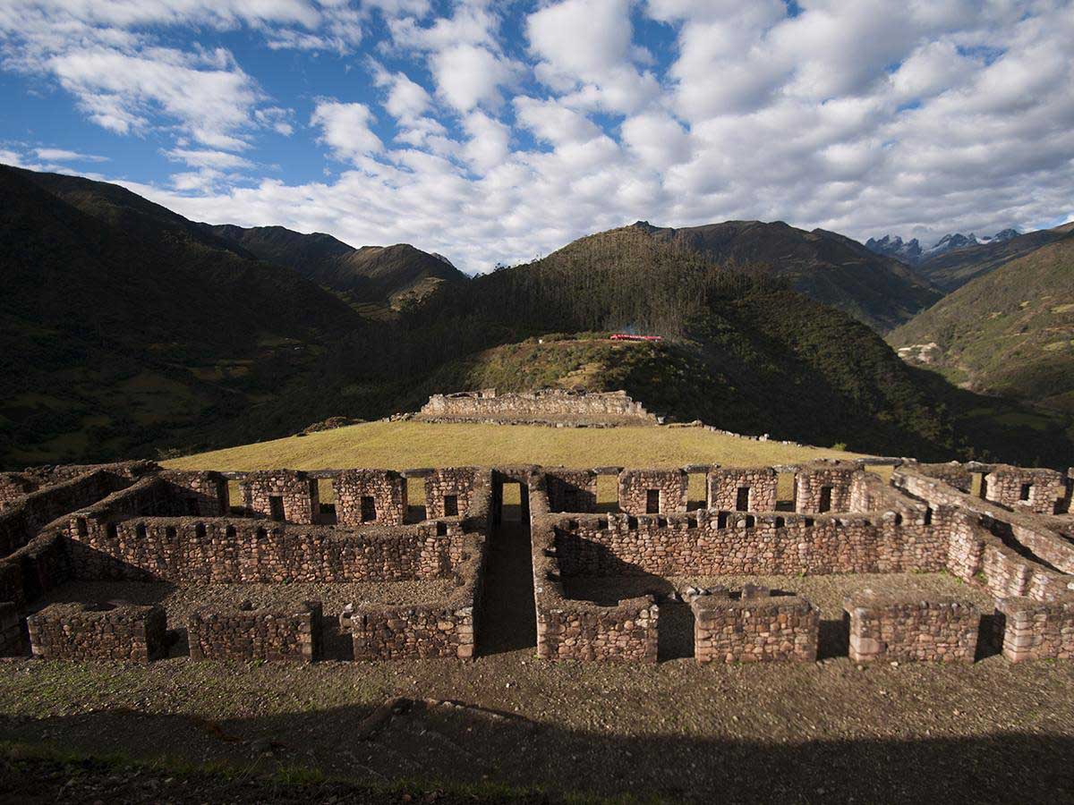 Vilcabamba Peru: Vitcos, Marampata and Espiritu Pampa