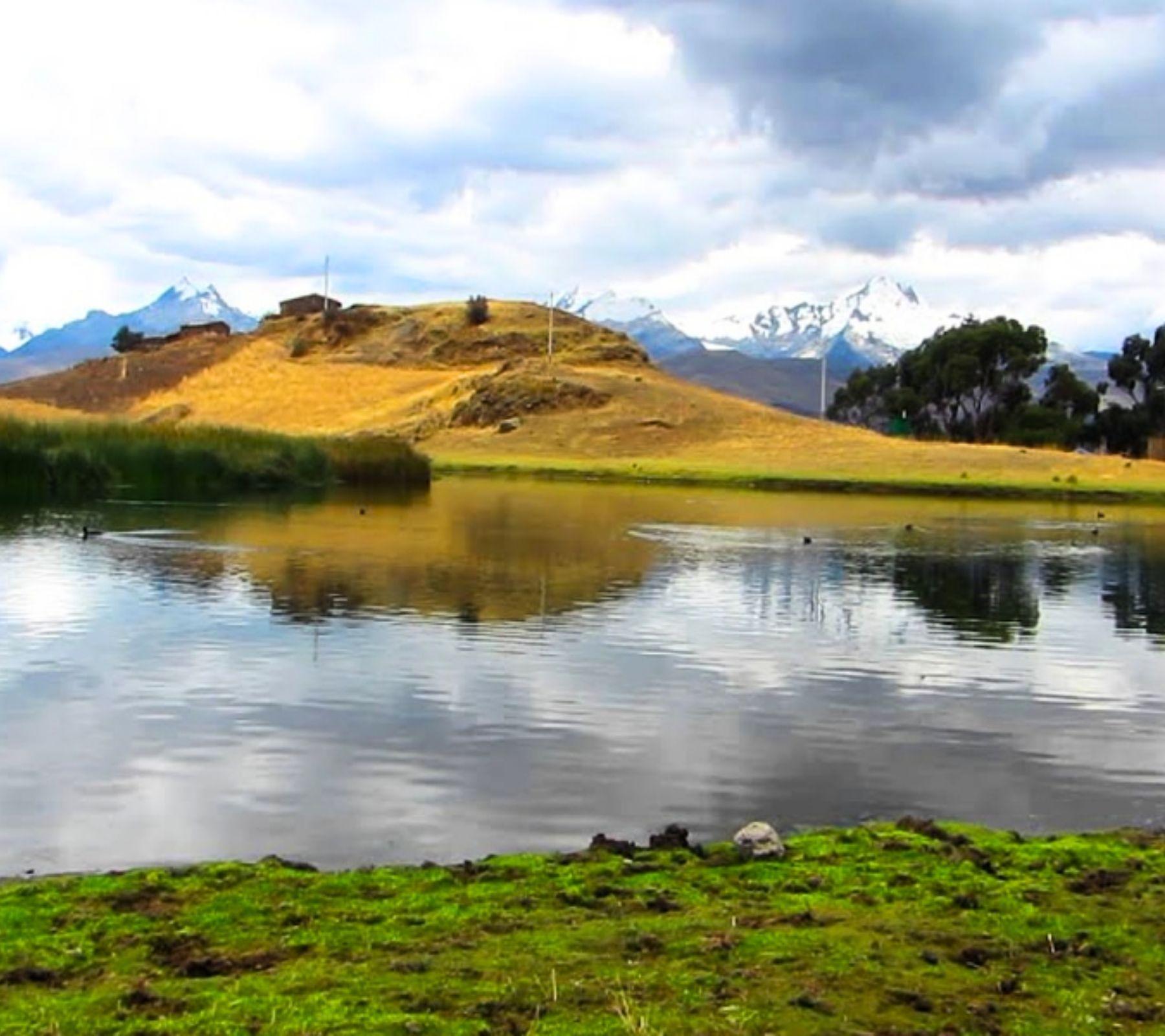 Wilcacocha Lagoon